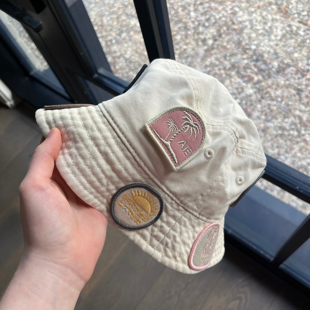 American Eagle Outfitters Cream Bucket Hat with Cute Patches